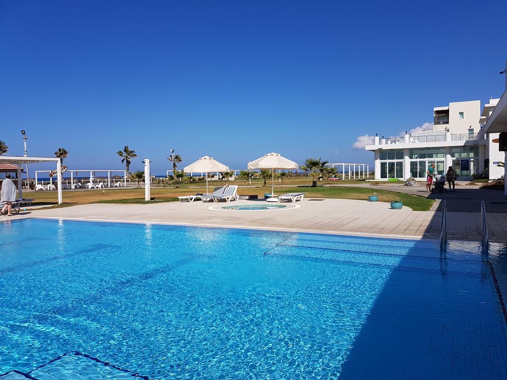 Aphrodite Beachfront Penthouse Apartment Ghaziveran Ngoại thất bức ảnh