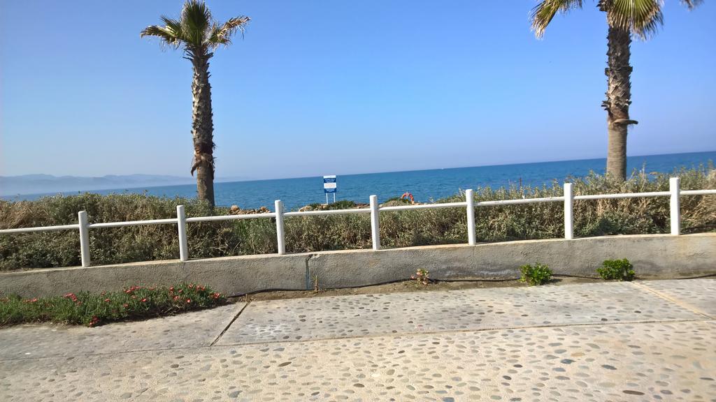 Aphrodite Beachfront Penthouse Apartment Ghaziveran Ngoại thất bức ảnh